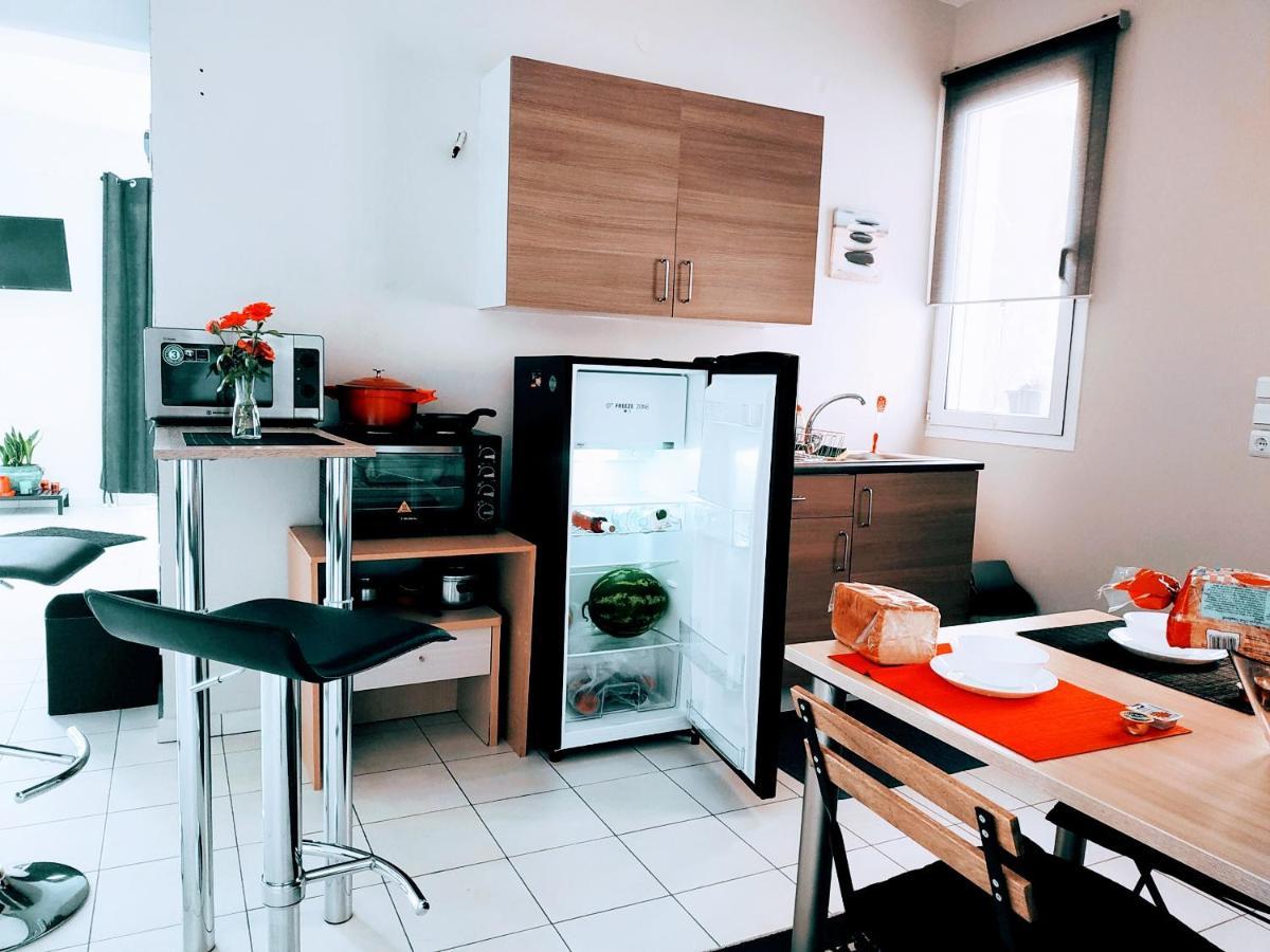 Studio Poseidonia Apartment 75Sqm Corinth Canal Ngoại thất bức ảnh