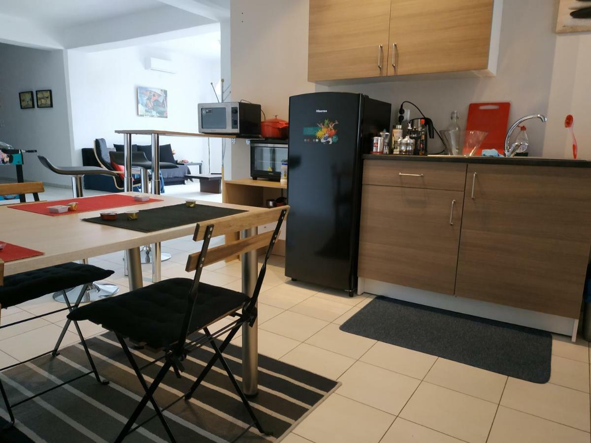 Studio Poseidonia Apartment 75Sqm Corinth Canal Ngoại thất bức ảnh